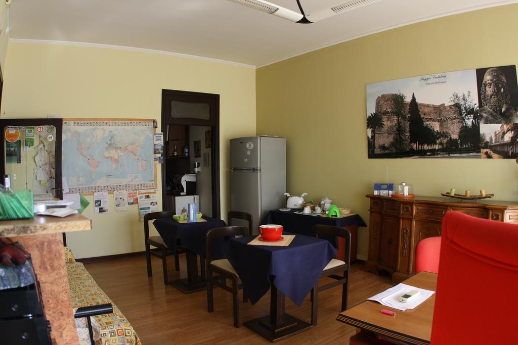 Rooms2Rent เรจโจ ดี คาลาเบีย ภายนอก รูปภาพ