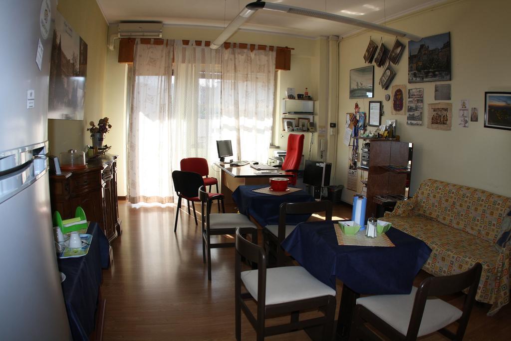 Rooms2Rent เรจโจ ดี คาลาเบีย ภายนอก รูปภาพ