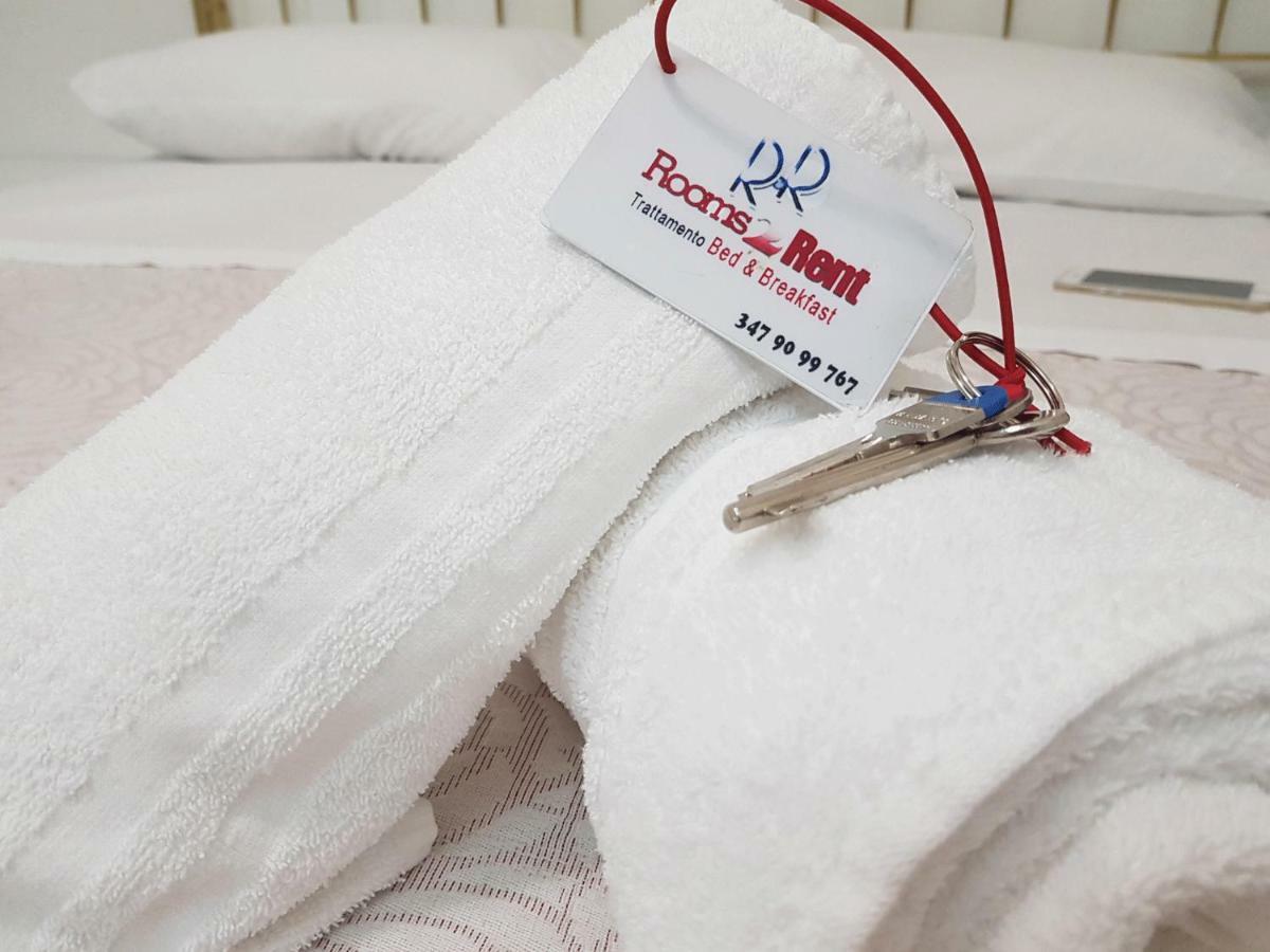 Rooms2Rent เรจโจ ดี คาลาเบีย ภายนอก รูปภาพ