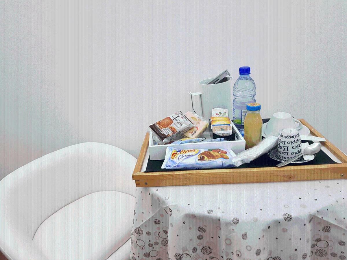 Rooms2Rent เรจโจ ดี คาลาเบีย ภายนอก รูปภาพ