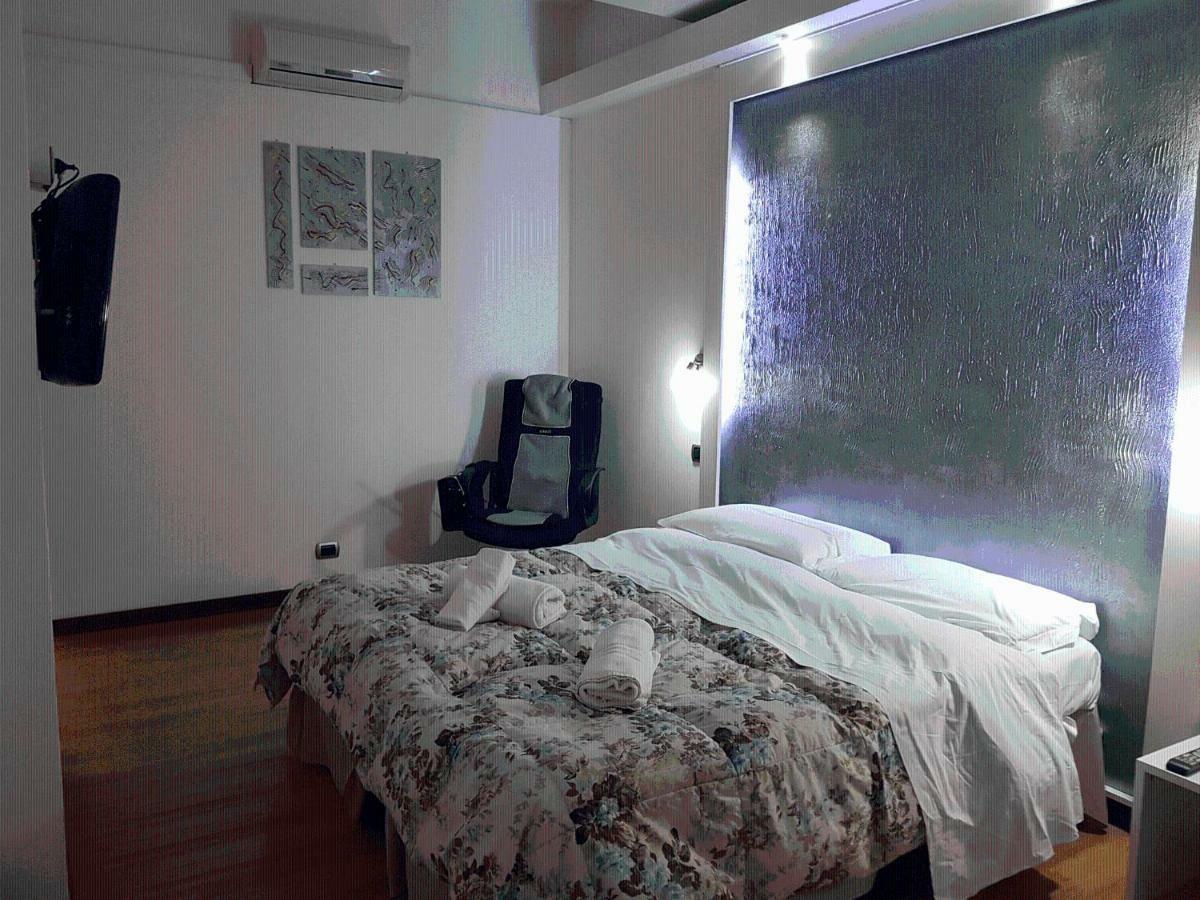 Rooms2Rent เรจโจ ดี คาลาเบีย ภายนอก รูปภาพ