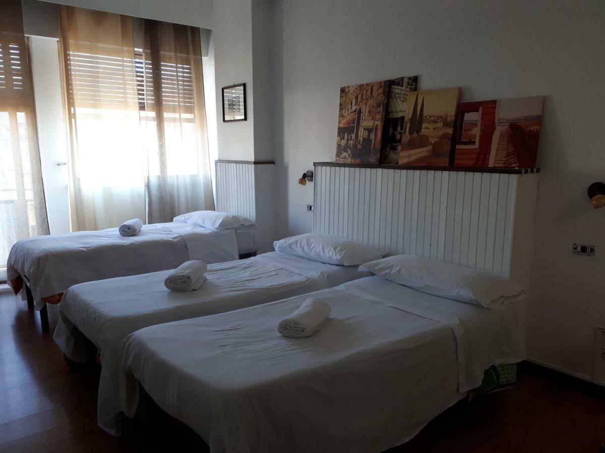Rooms2Rent เรจโจ ดี คาลาเบีย ภายนอก รูปภาพ